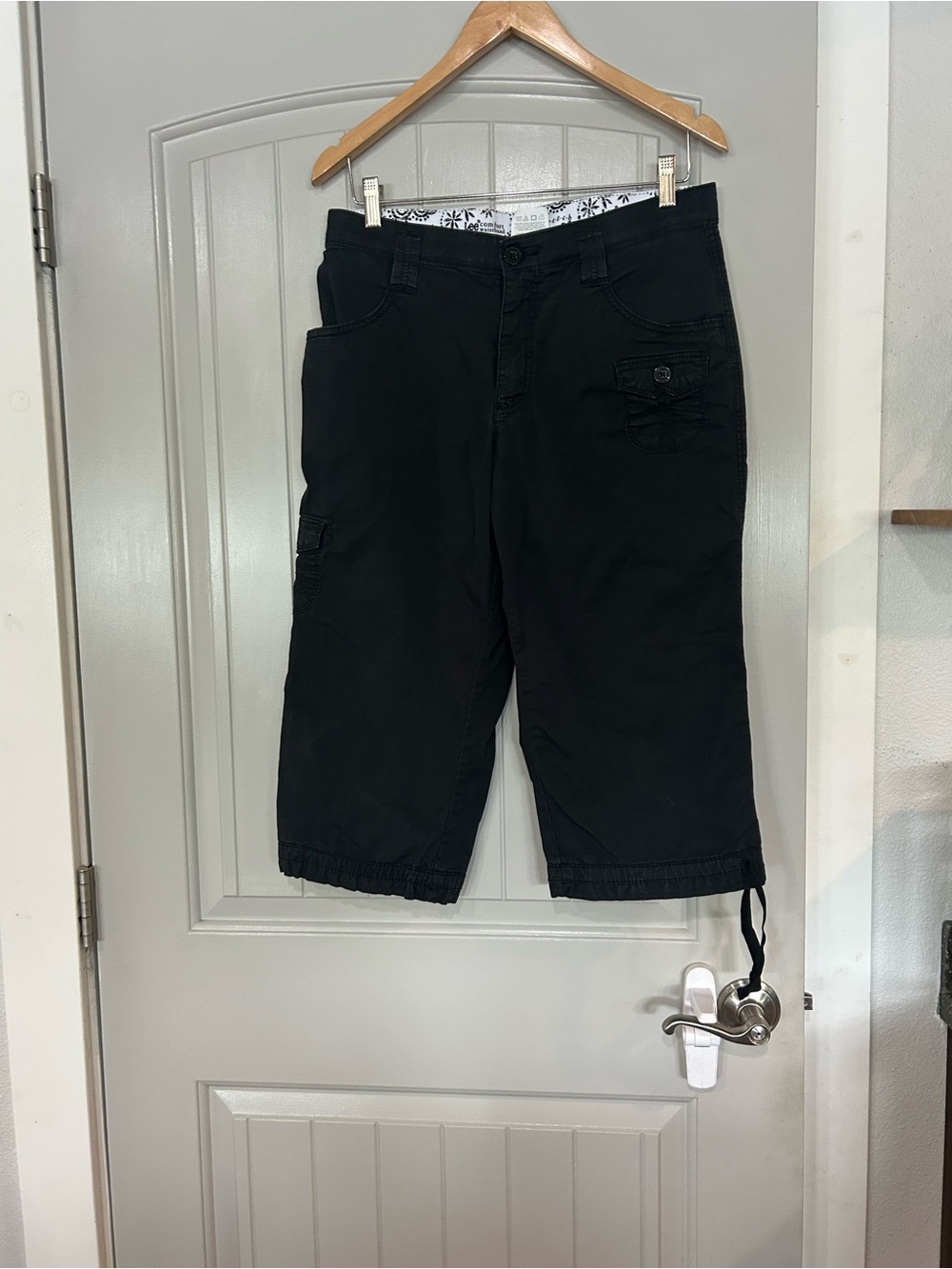 Lee  calf length pants with tye